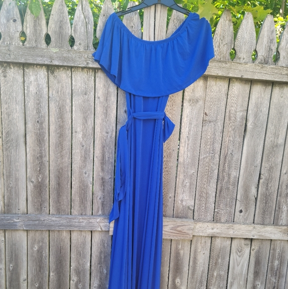 janette fashions Dresses & Skirts - Women's Janette fashions maxi dress